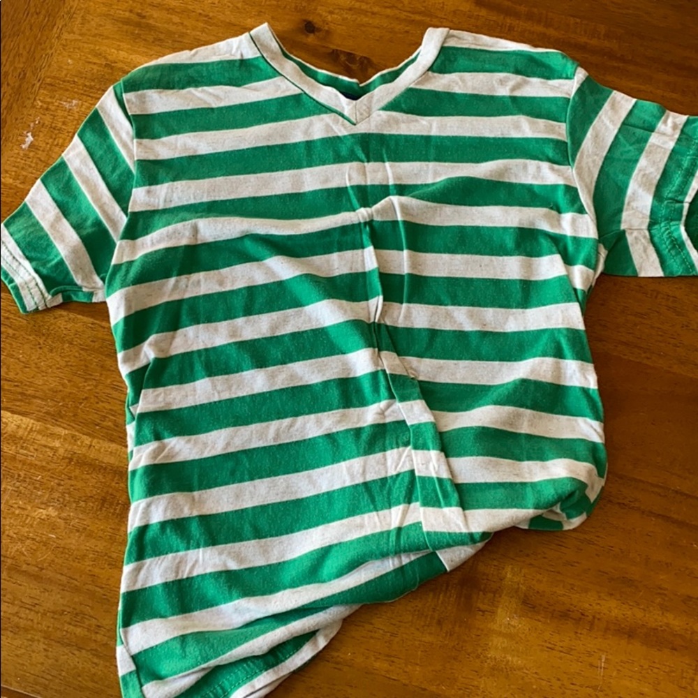 Light weight tee